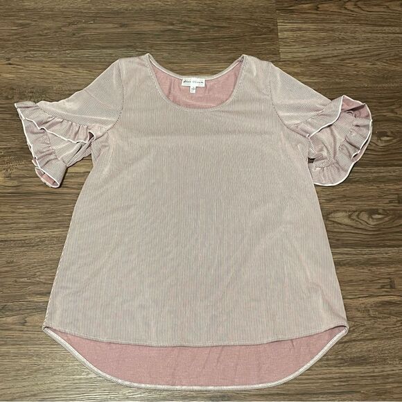 Star Vixen Short Ruffled Sleeve Striped Blouse Mauve and Light Pink Size 1X - Picture 6 of 10